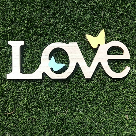 Meet your Posher, Nicole - Picture 1 of 1